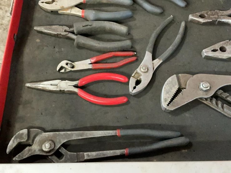 #105-•-us-general-tool-chest-and-assorted-tools-image-87