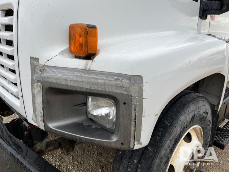 2005-chevrolet-c8500-cab/chassis-(jn0785,-unit-98847)-image-21