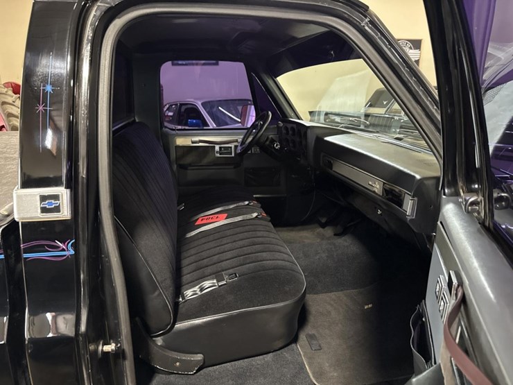 1985-chevrolet-c10-image-38
