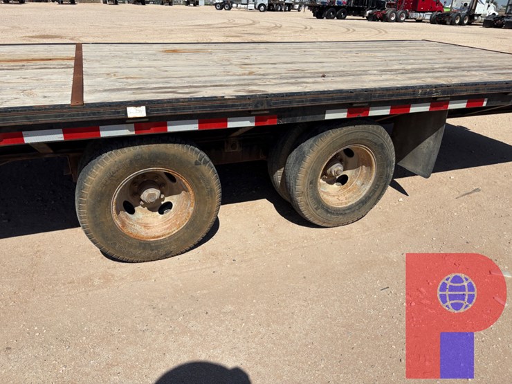 2014-bestbilt-trailers-30’-x-8’-t/a-gooseneck-flatbed-trailer-image-3