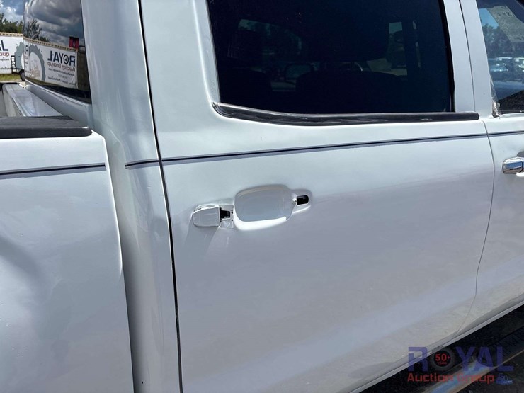 2015-chevrolet-silverado-1500-image-19