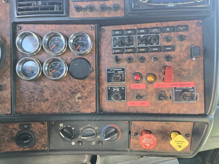 2005-kenworth-t800-image-49