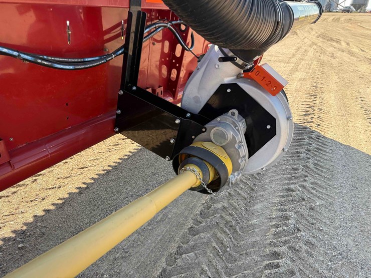2015-case-ih-2015-image-17