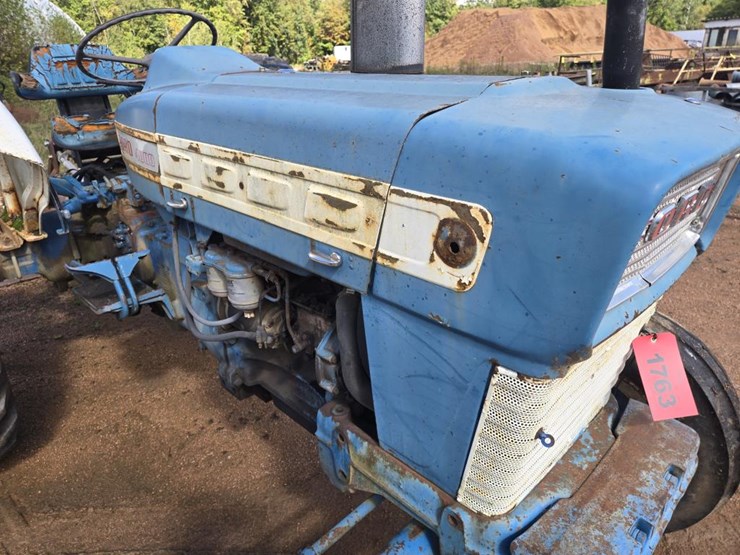 ford-4000-image-7