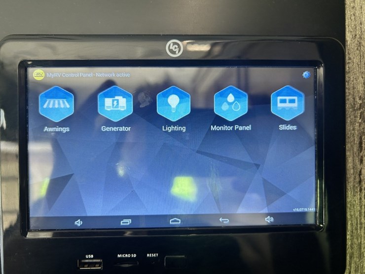 2017-ford-e450-image-91