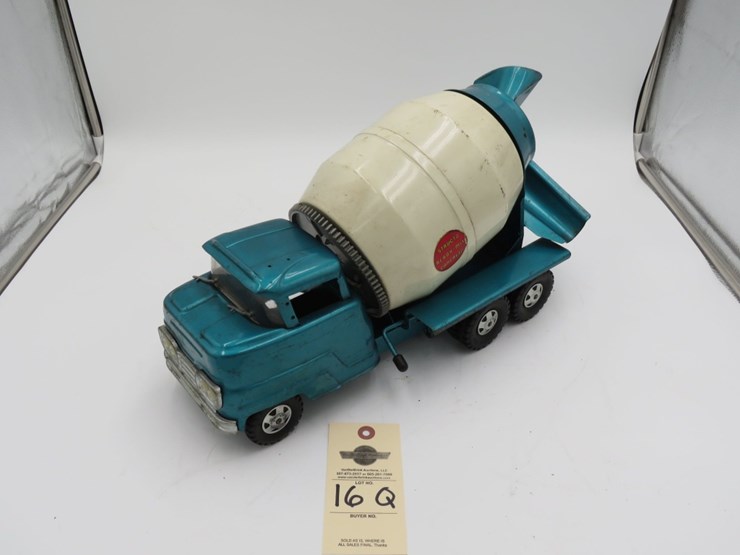 1950's-structo-ready-concrete-mixer-image-2