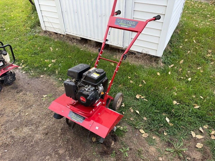 vector-22”-compact-tiller-image-1