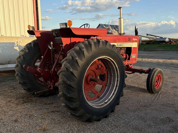 1971-farmall-656-hydro-diesel-tractor,-fenders,-wf,-540-pto,-3pt,-2-hyd,-16.9-38-rears,-7.50-16-fron-image-5