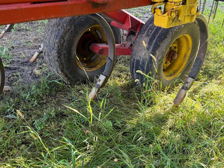 bourgault-8810-image-14