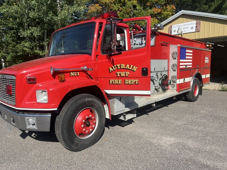 1996-freightliner-fl80-image-1