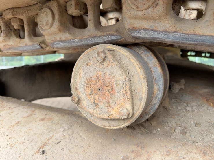 komatsu-pc300-3-image-26