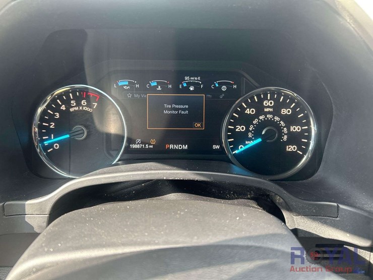 2019-ford-f150-image-16