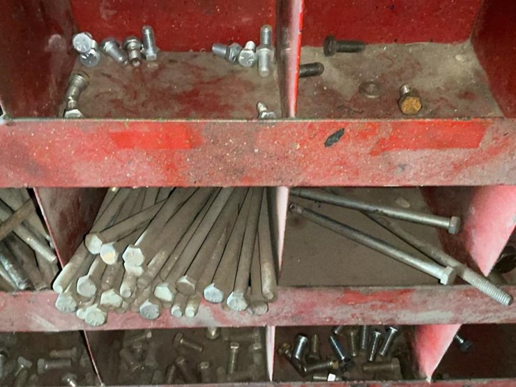 #120-•-coarse-thread-bolts-rack-and-contents-image-22