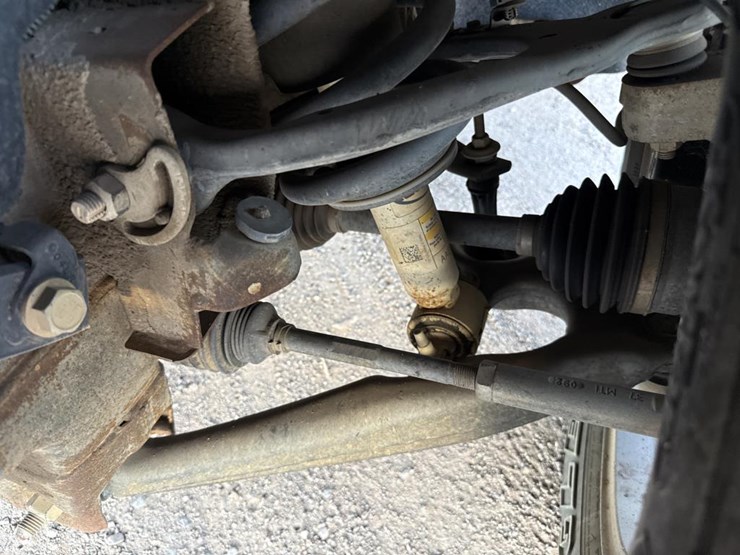 2019-chevrolet-1500-image-30