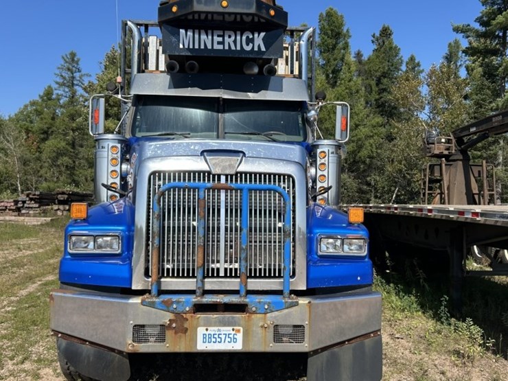 #1753-•-2005-western-star-tri-axle-storm-cleanup-truck-image-8