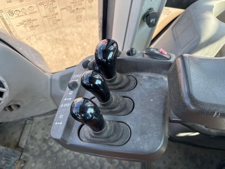 2019-volvo-l70h-image-25