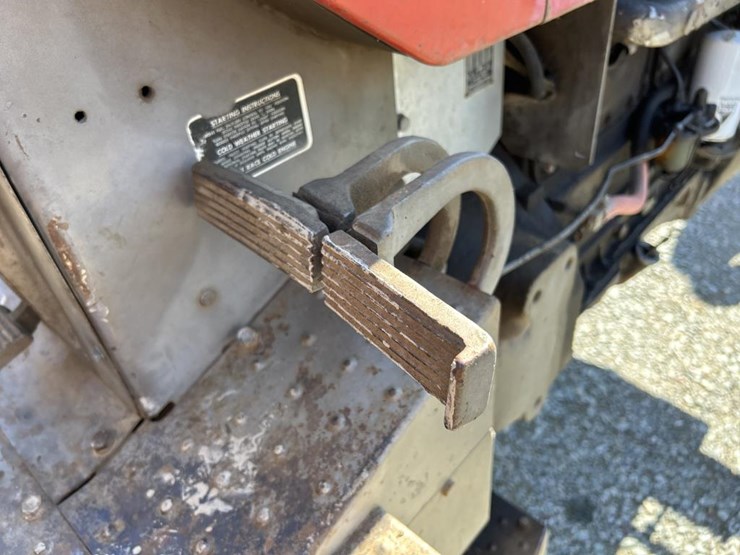 massey-ferguson-1100-image-36