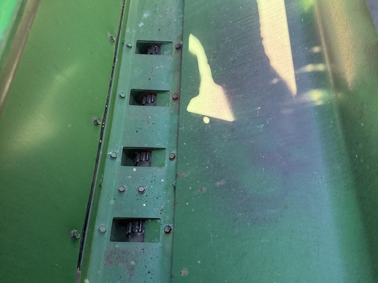 john-deere-750-image-21