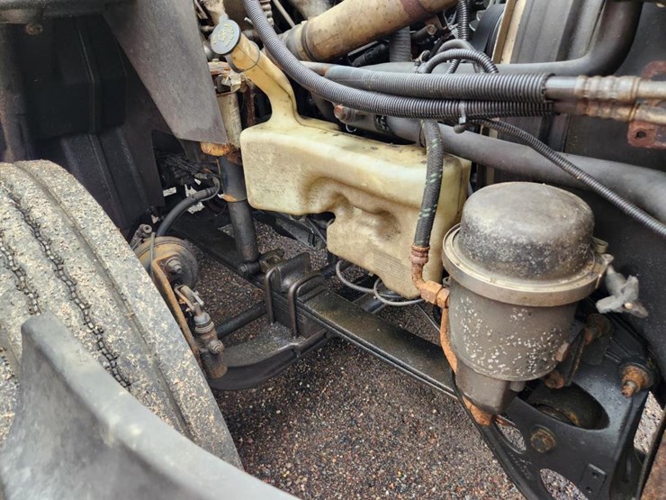 2011-international-prostar-image-44