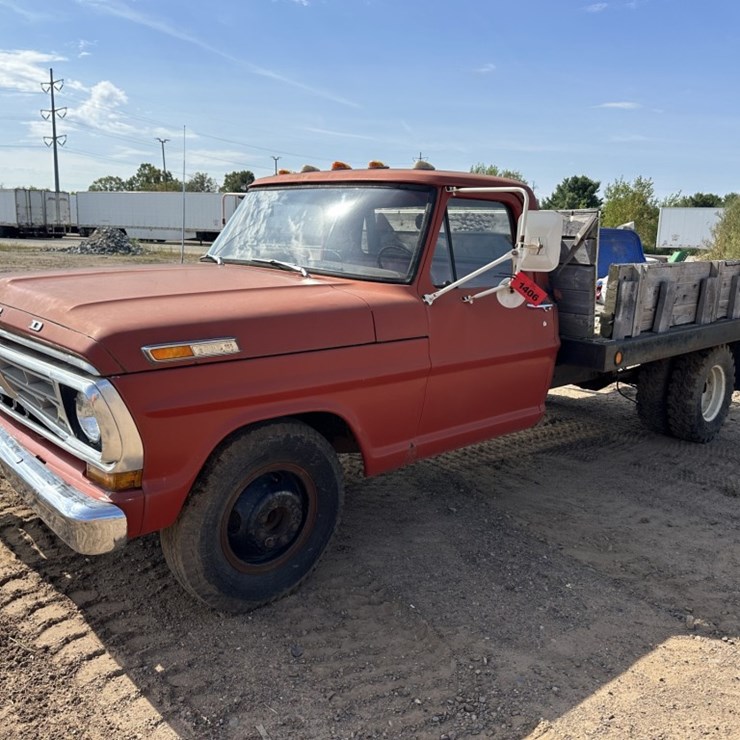 1968 FORD F350