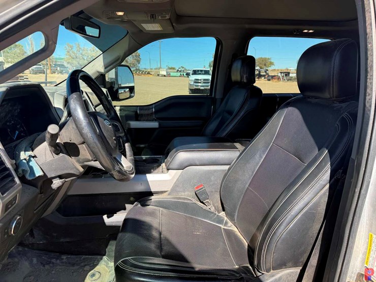2018-ford-f350-image-13