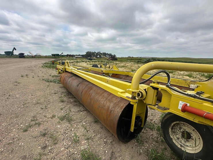 degelman-8000-landroller-image-21