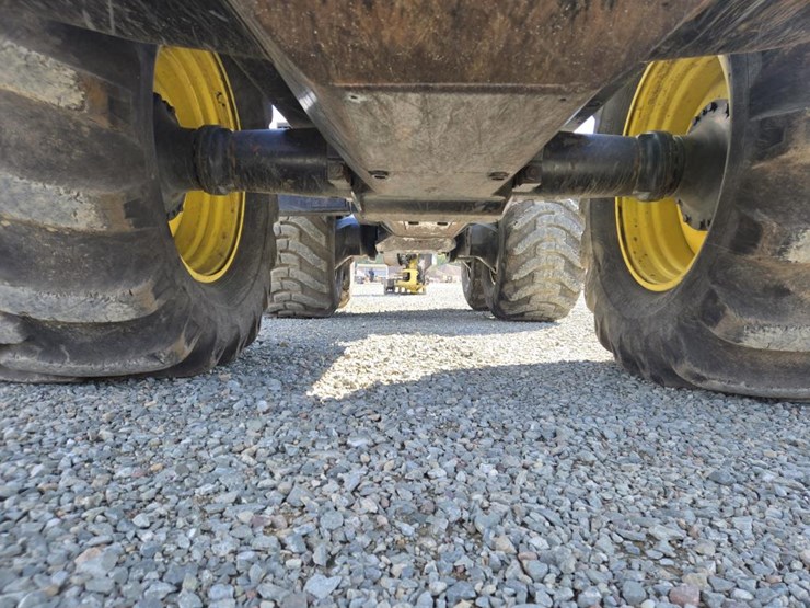 2010-john-deere-2010-image-79