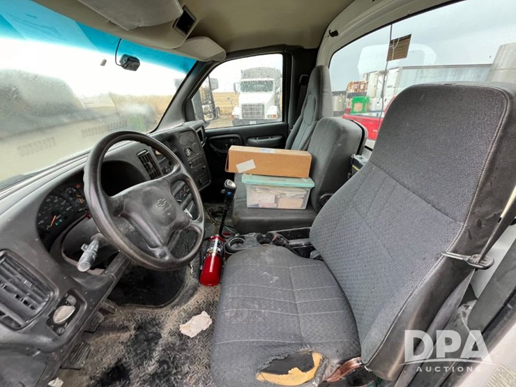 2005-chevrolet-c8500-cab/chassis-(jn0785,-unit-98847)-image-51