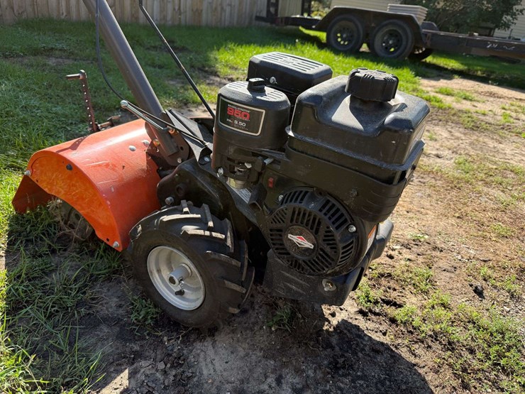 husqvarna-crt-900-rear-tine-tiller,-14”,-self-propelled,-briggs-and-stratton-950-series-engine-image-3
