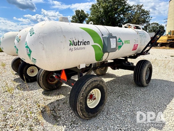 double-nh3-nurse-tanks-(gp11431,-unit-31555,-tank-w102)-image-9