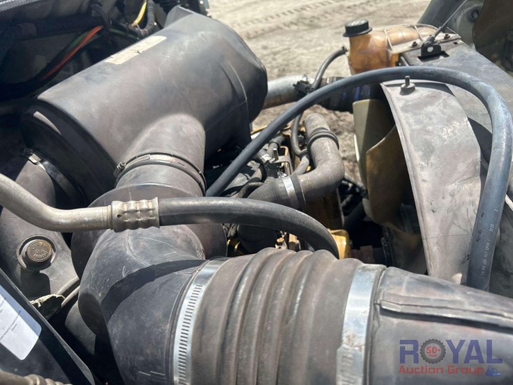 2005-ford-f750-image-14