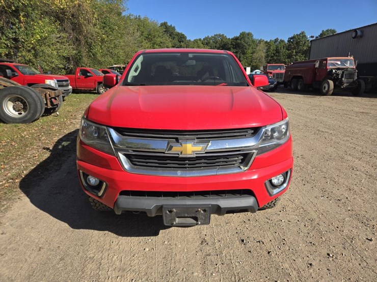 2015-chevrolet-colorado-image-8