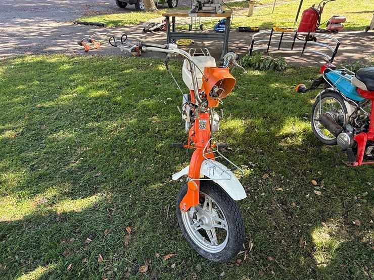 1980-suzuki-50cc-motorbike/moped-for-restoration,-does-not-run,-*no-title-image-2
