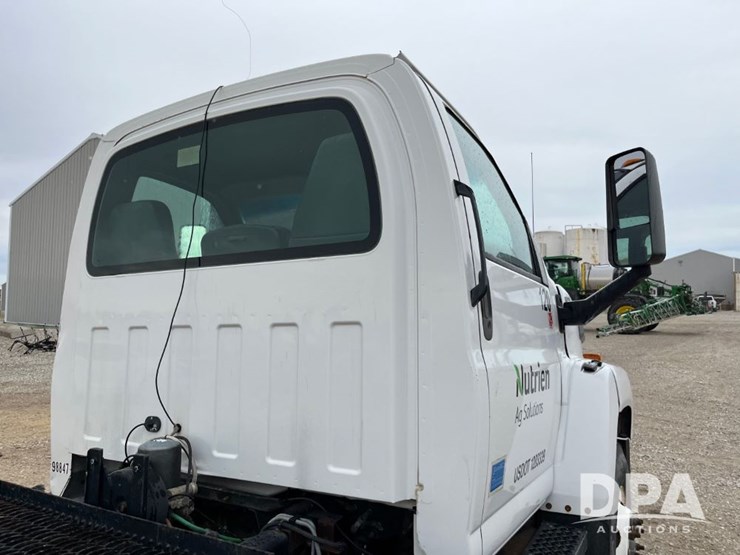 2005-chevrolet-c8500-cab/chassis-(jn0785,-unit-98847)-image-31