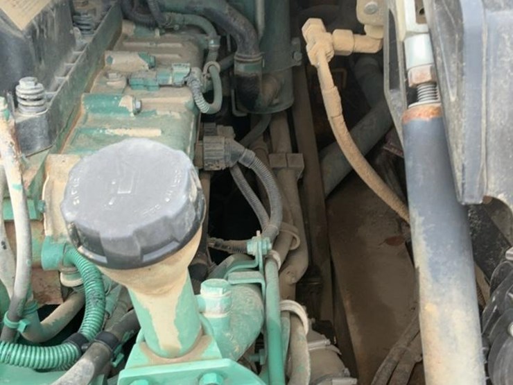 2006-volvo-a25d-image-69