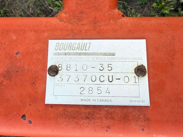 bourgault-8810-image-16