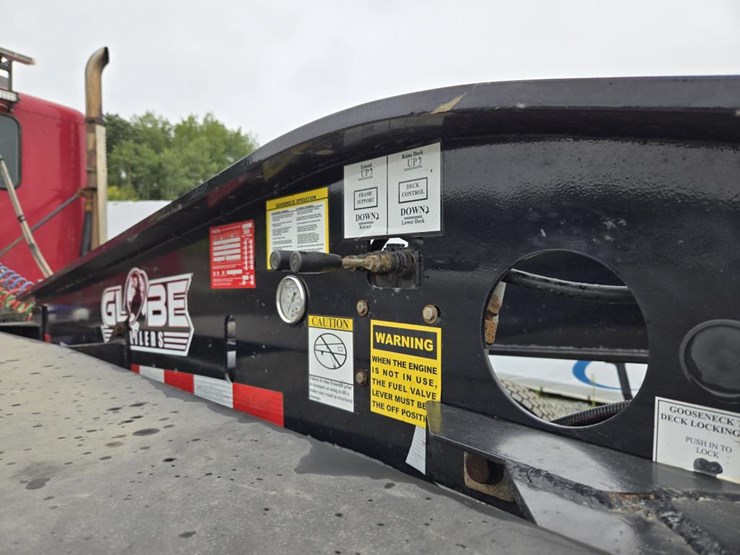 2024-globe-lowboy-image-13