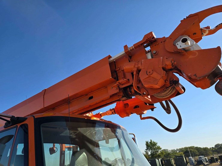 2006-international-durastar-4400-image-79