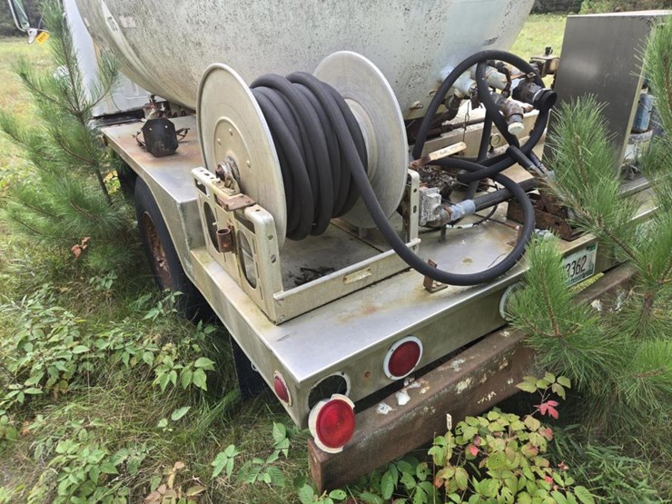 #2592-•-propane-truck-image-10