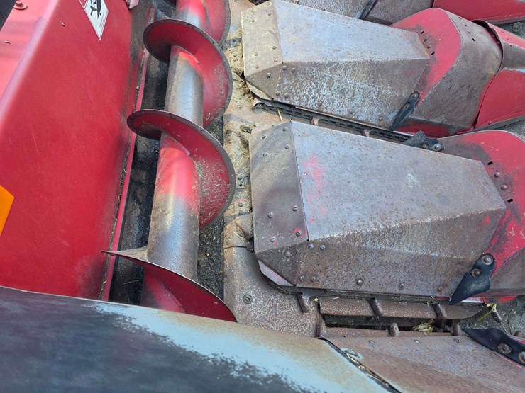 case-ih-1063-image-28