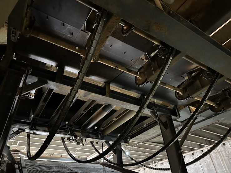 #1589-•-50'-lumber-deck-image-15