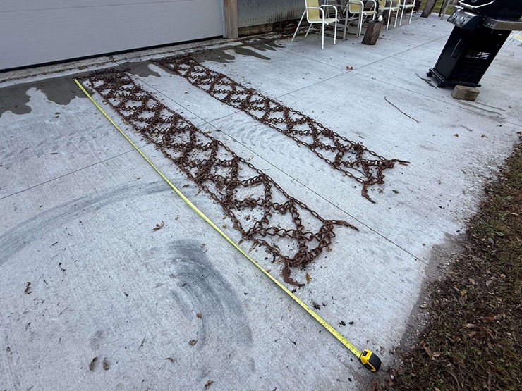 set-of-tractor-chains,-unsure-of-the-size-image-7