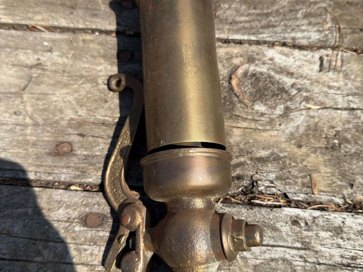 2"-single-chime-whistle-image-2