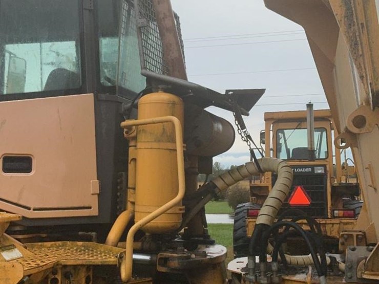 2006-volvo-a25d-image-16
