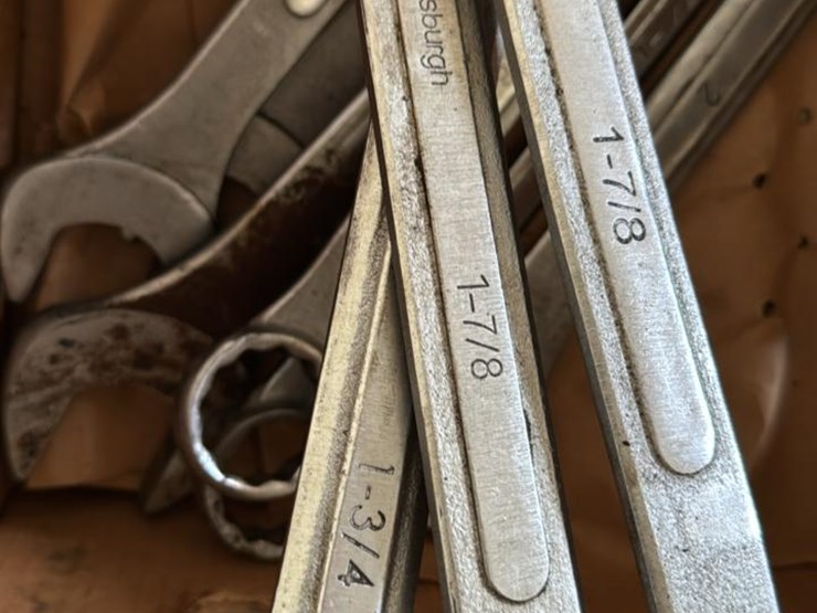 #167-•-open-end-wrenches-image-2