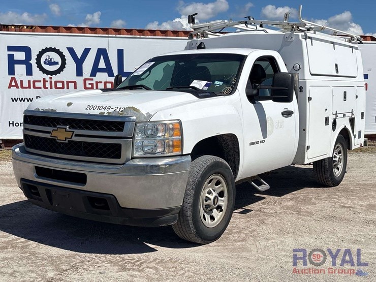 2012-chevrolet-silverado-2500hd-image-2
