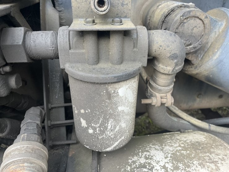 1995-ford-l9000-image-13