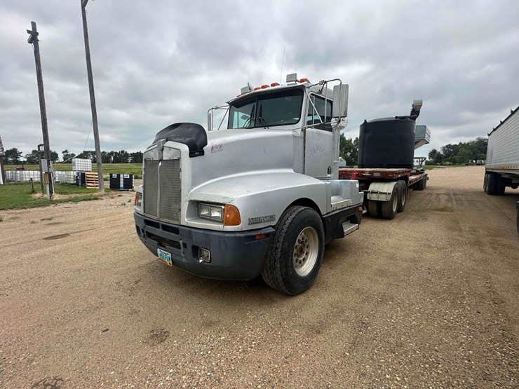 1989-kenworth-t60-image-3