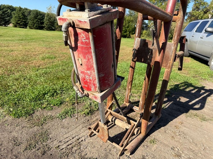 air-operated-tire-bead-breaker,-for-truck-tires-image-5