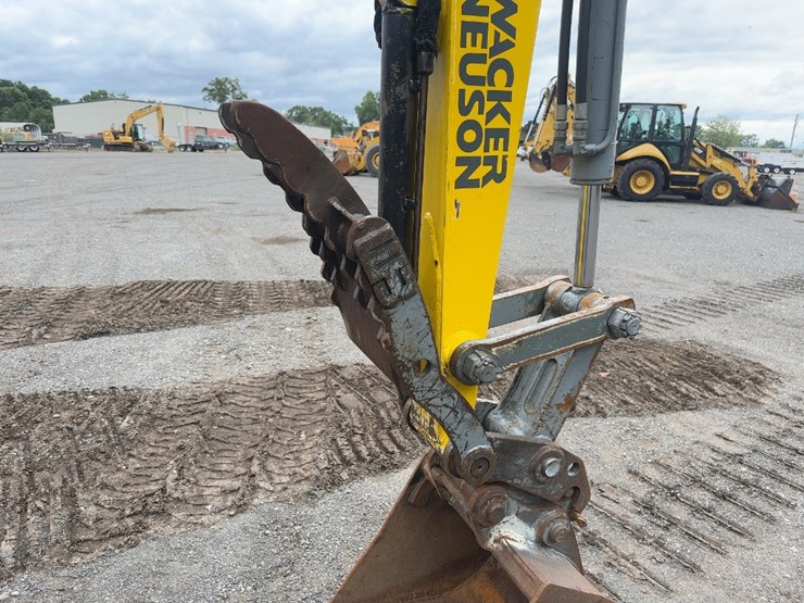 2011-wacker-neuson-6503-image-10